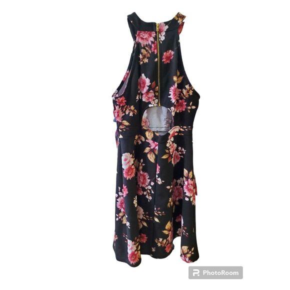 NWOT NO BOUNDARIES PINK/BLACK FLORAL SMALL HALTER NECK SLEEVELESS DRESS - Picture 4 of 4